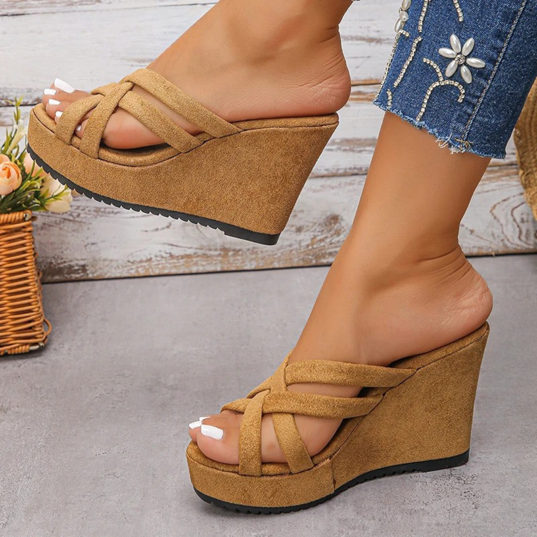 Maya Crisscross Wedge
