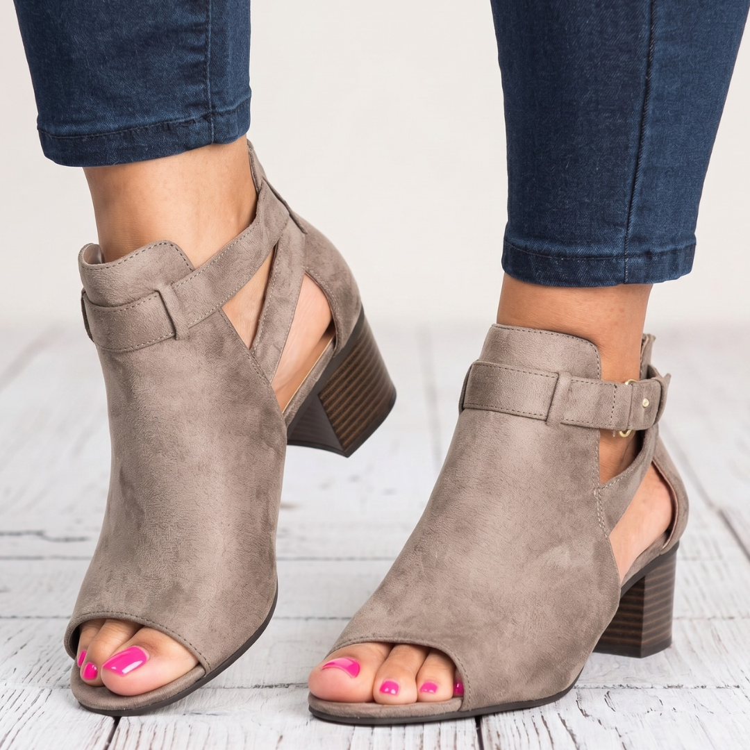 Luna Strappy Heel
