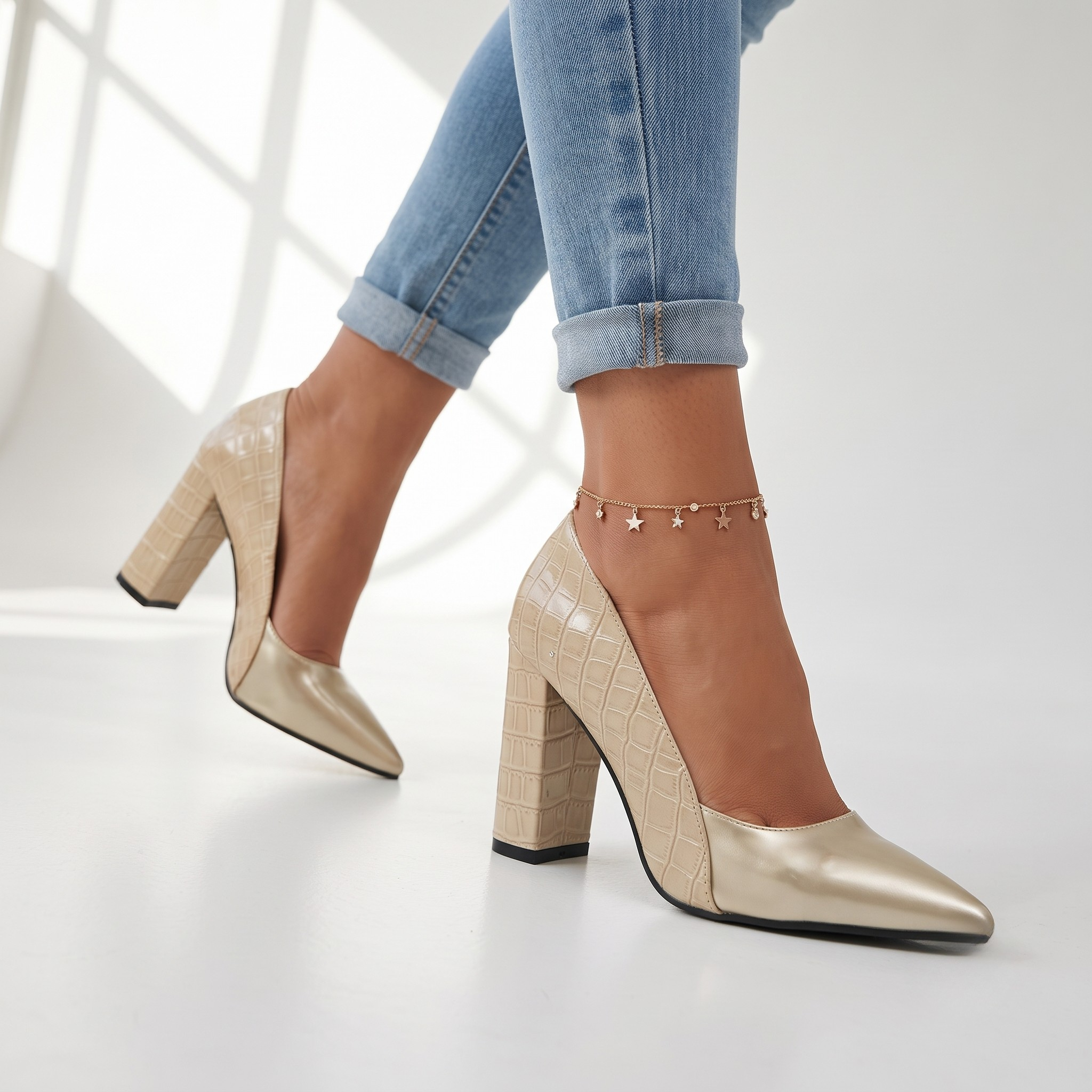 The Arabella Prestige Pump