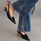 The Alessandra Pointed Pump