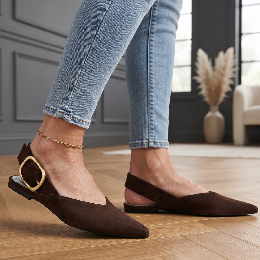 The Bellamy Buckle Flat