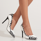 The Sabine Pointed Pump