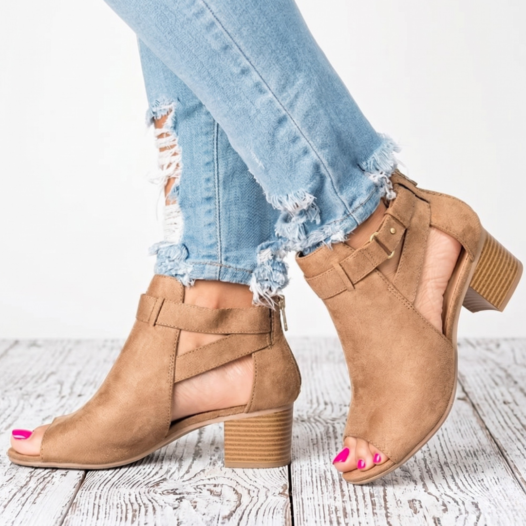 Luna Strappy Heel