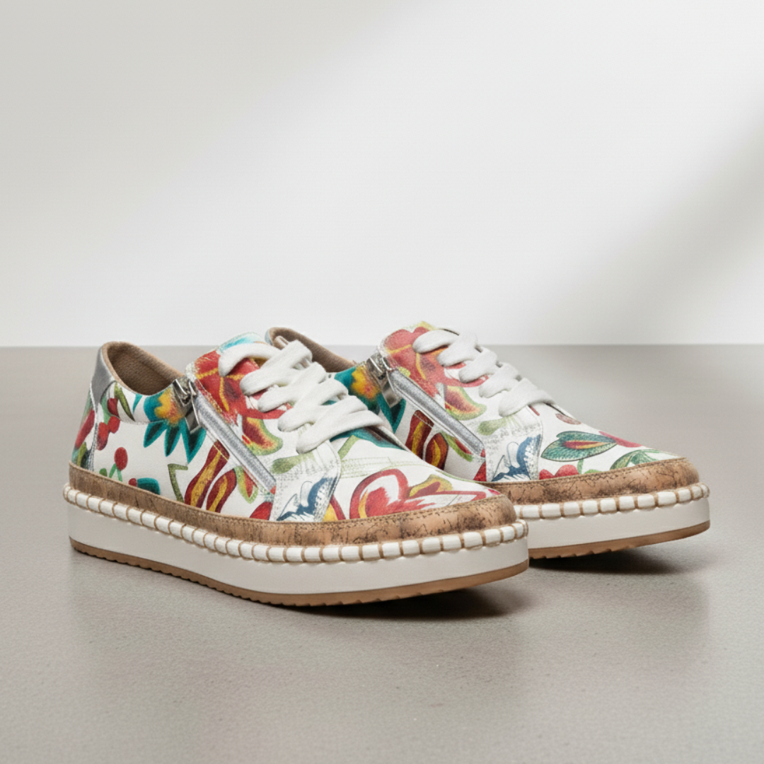 Chloe Easy Zip Sneakers