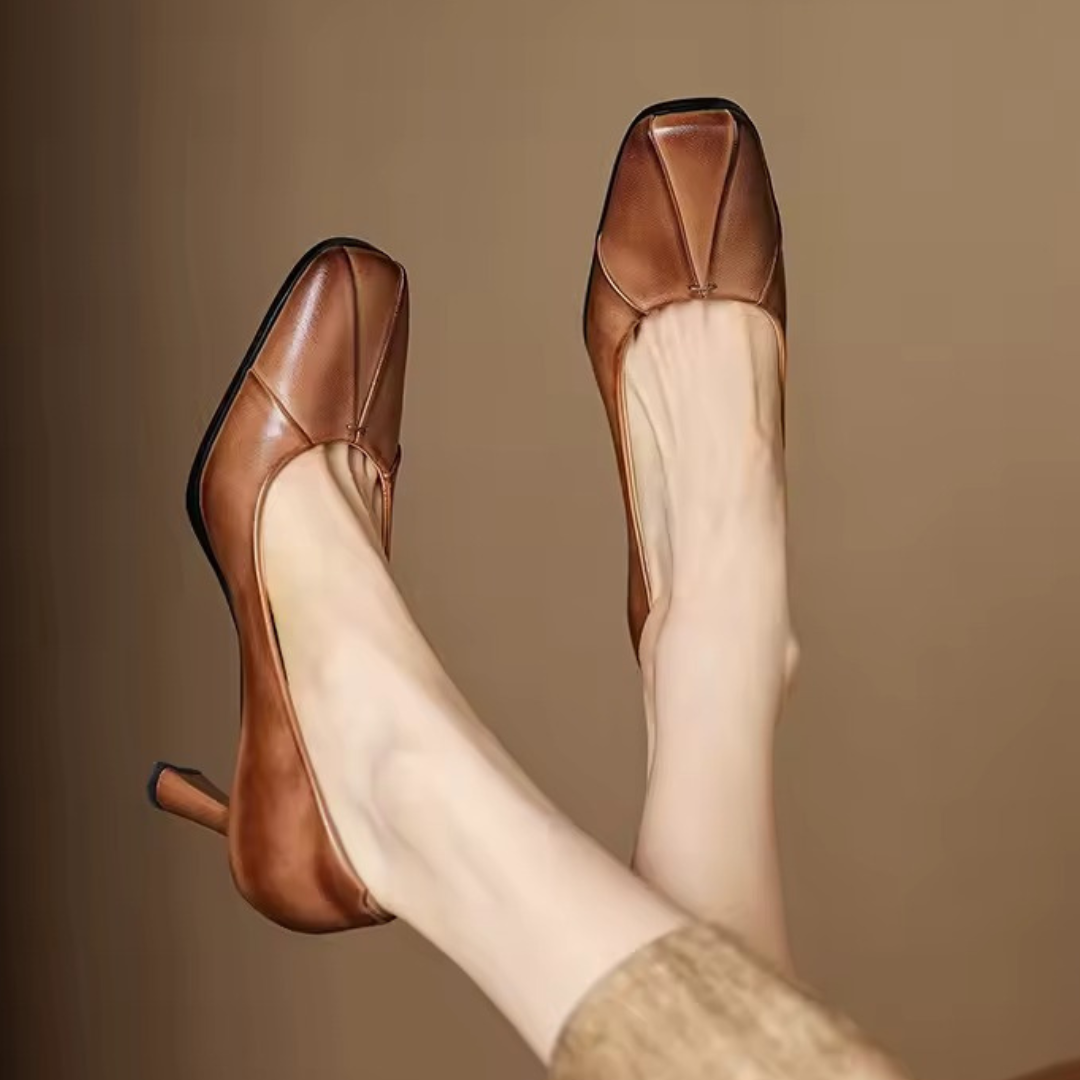 Annelise Genuine Leather Classic Pump