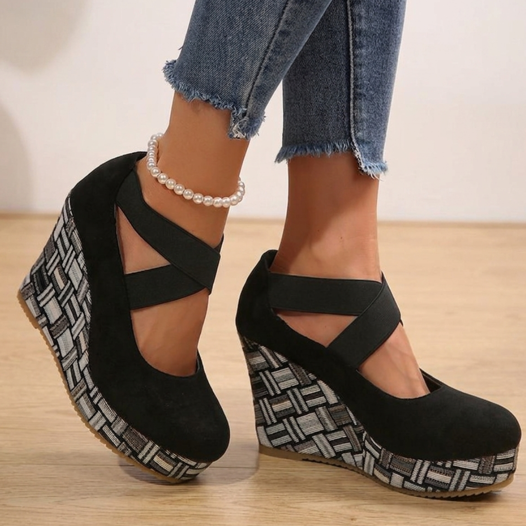 Harper Patchwork Wedges