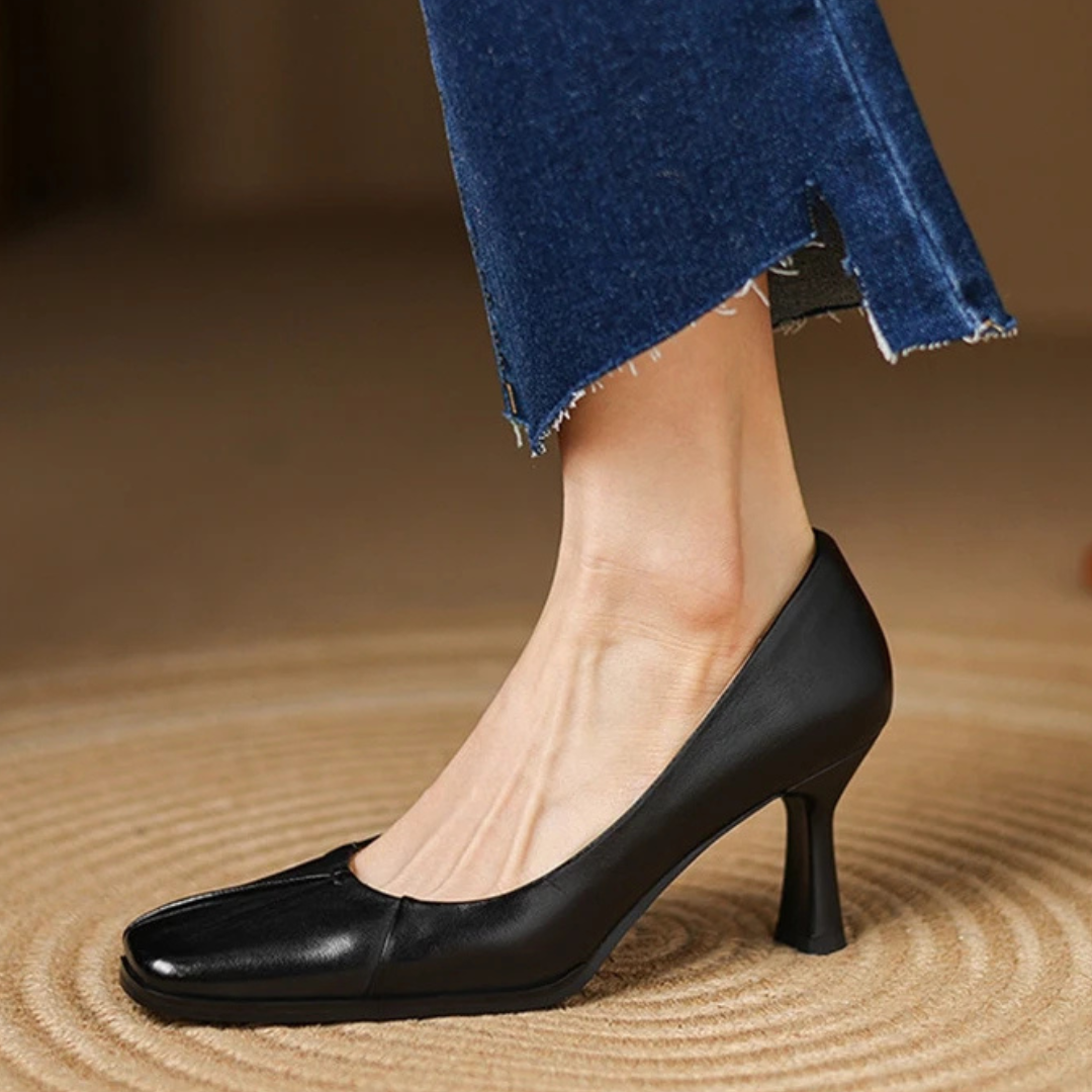 Annelise Genuine Leather Classic Pump