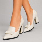 Lucinda Bow Pump