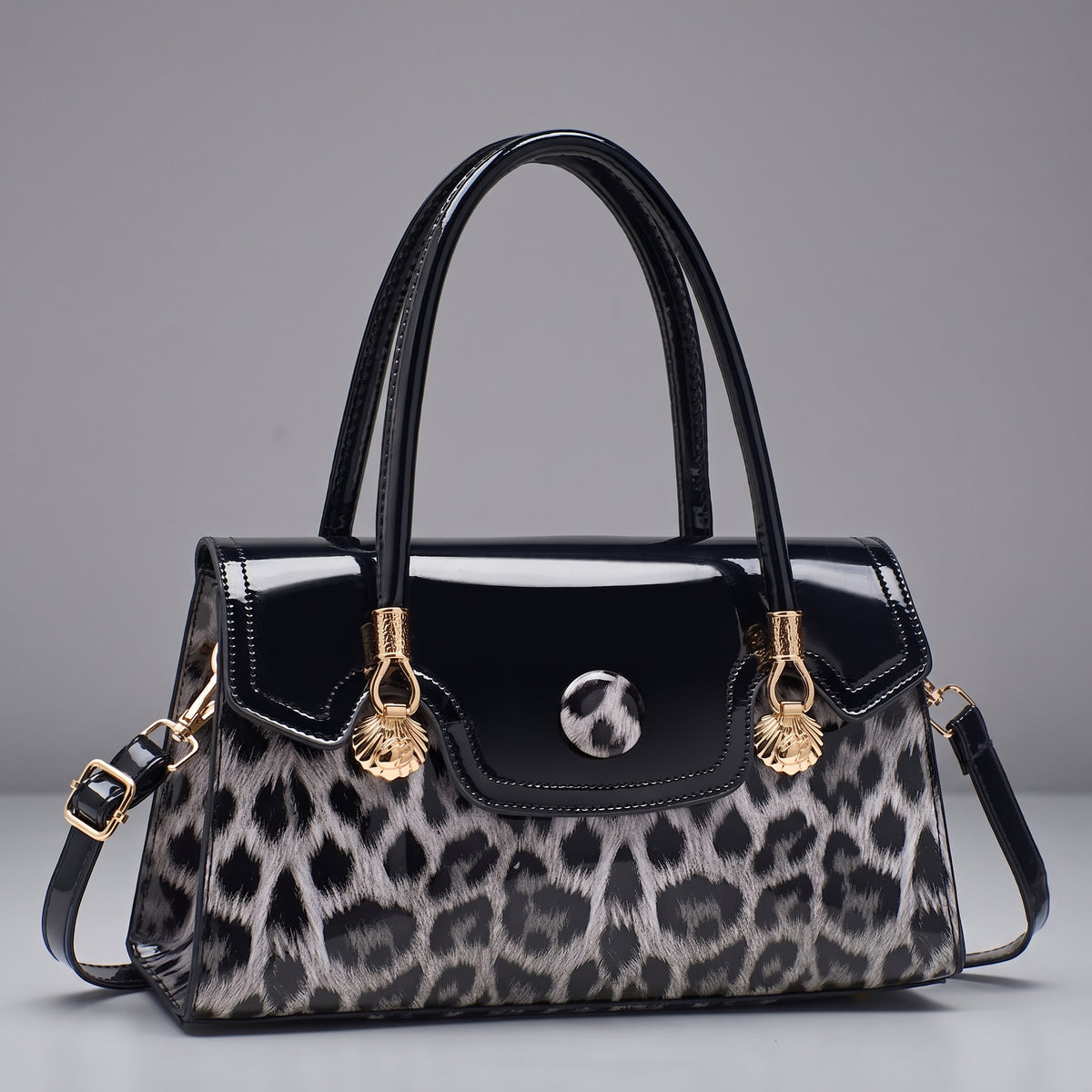 The Ravella Handbag