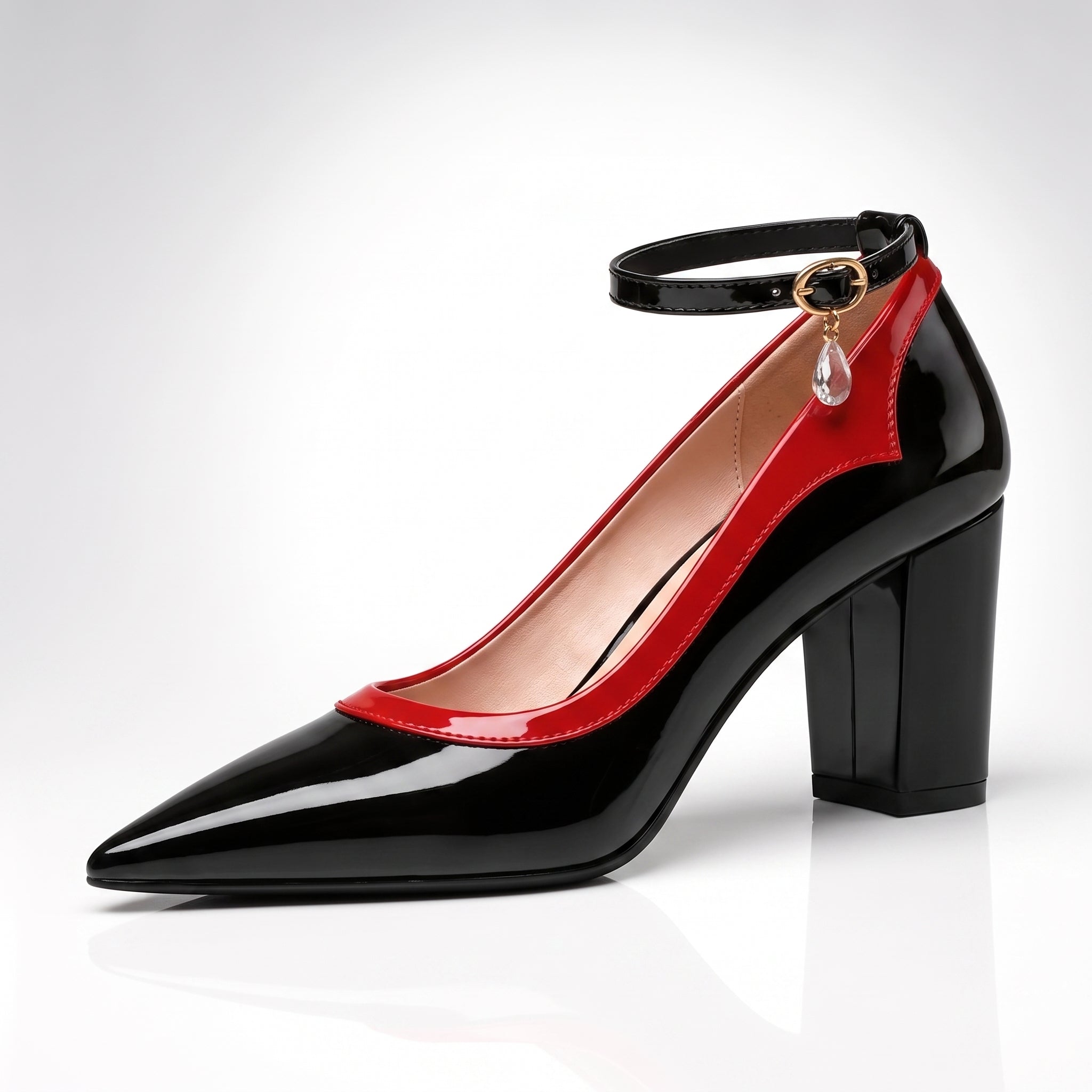The Viviana Charm Pump