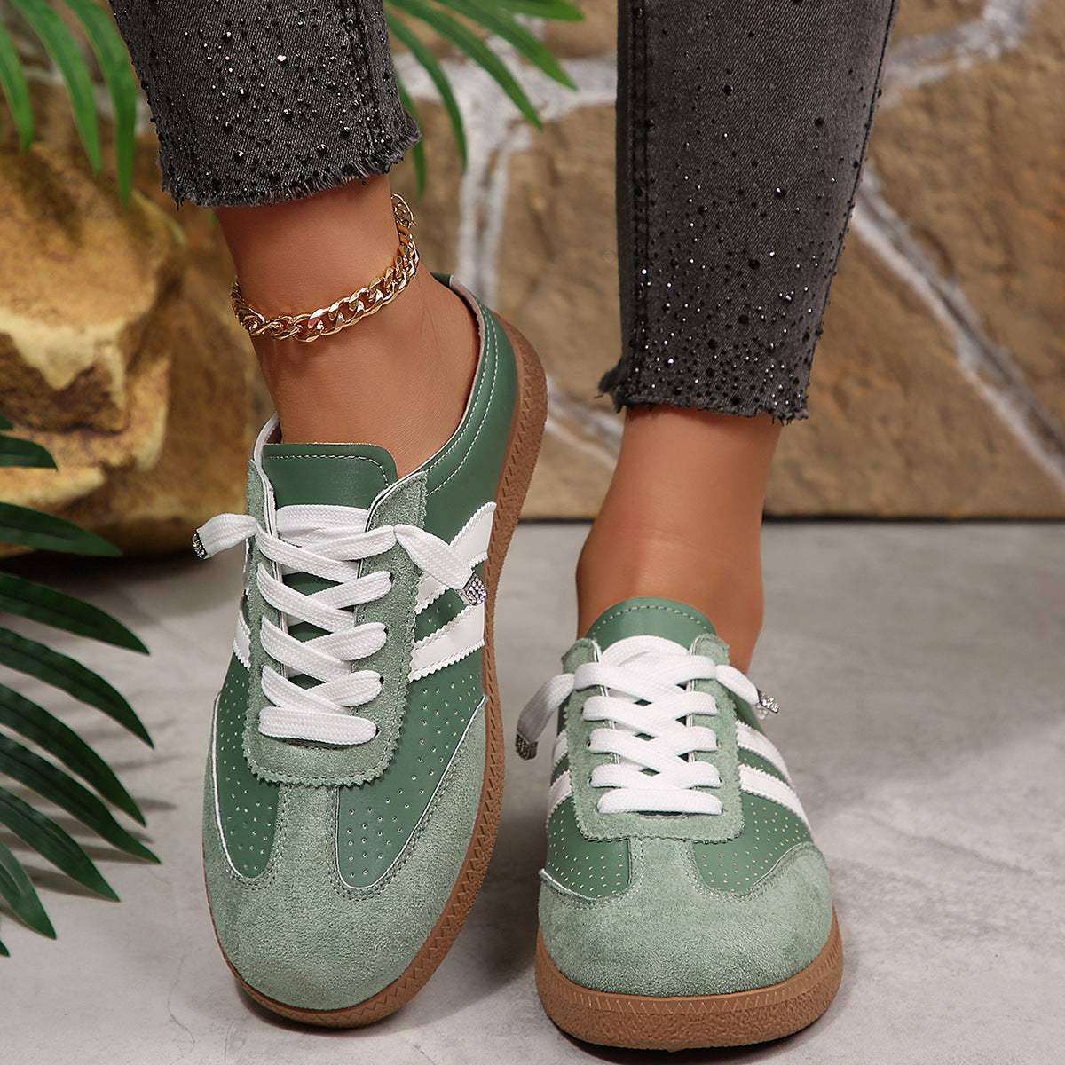Emma Court Mule Sneakers
