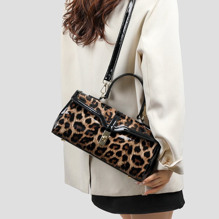 The Valentina Lock Satchel