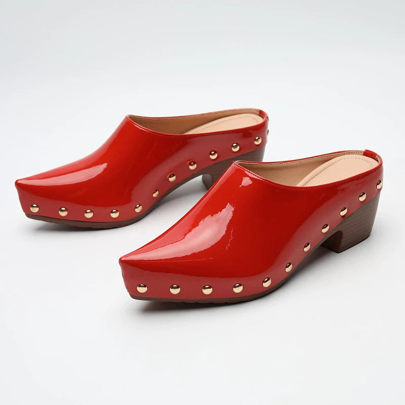 The Dakota Stud Mule
