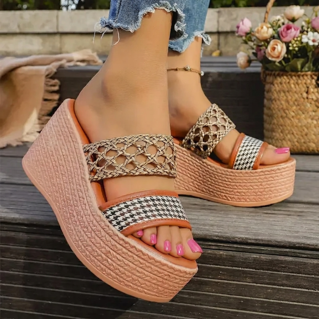 Cali Breeze Wedge