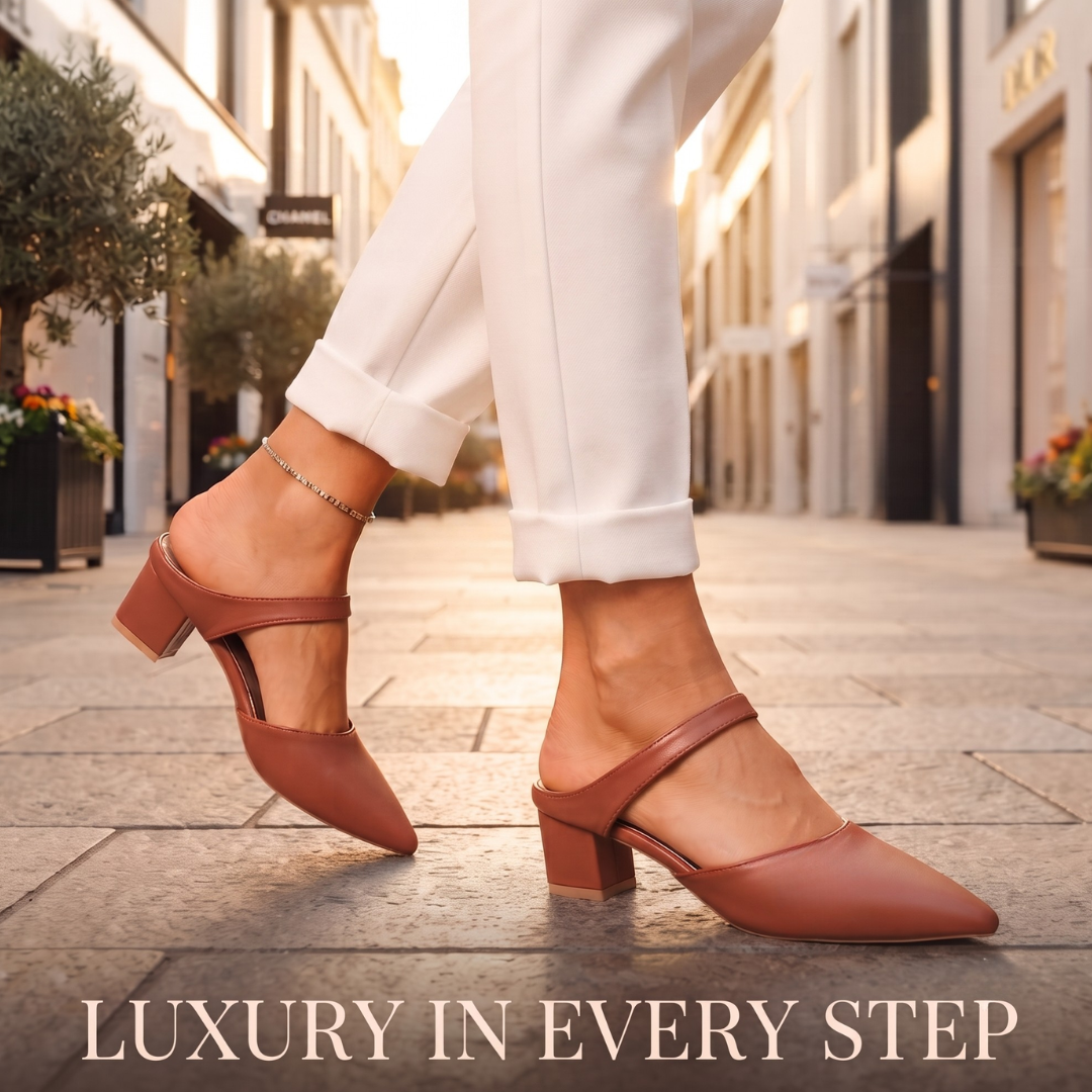 The Caroline Pointed Mules